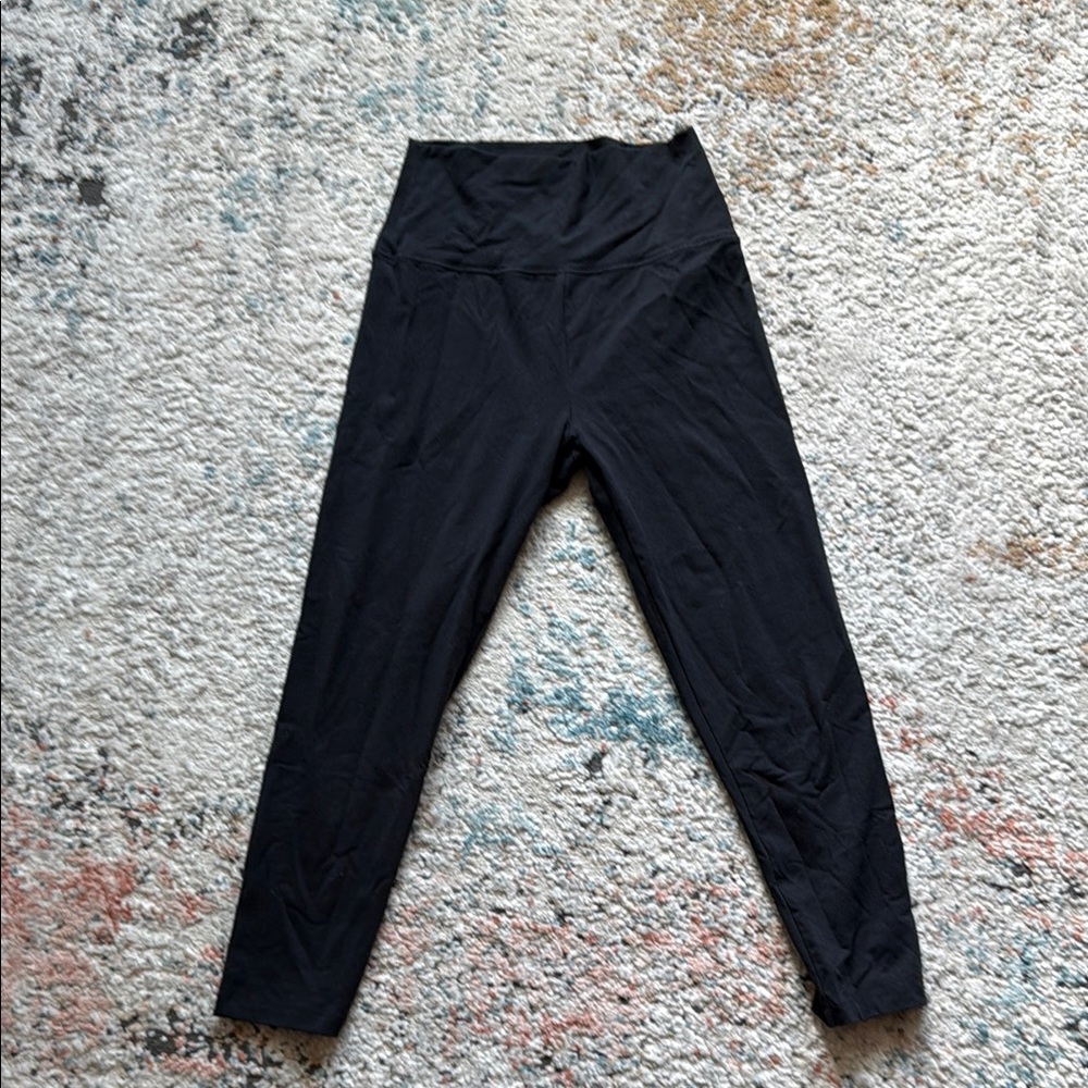 Black High-Waisted Crop Leggings
